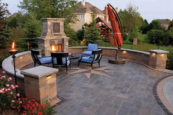 600x400-patio-fireplace