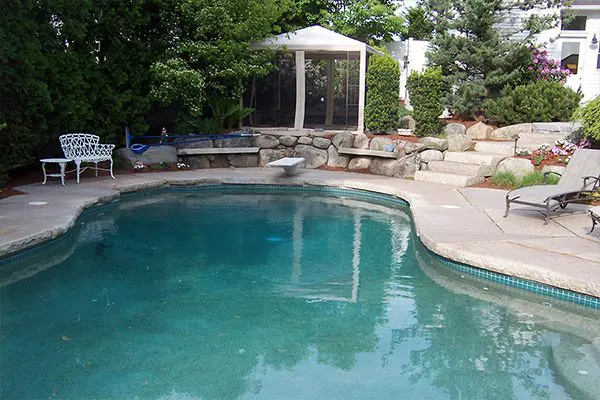 600x400-Hardscapes-patio-pool1